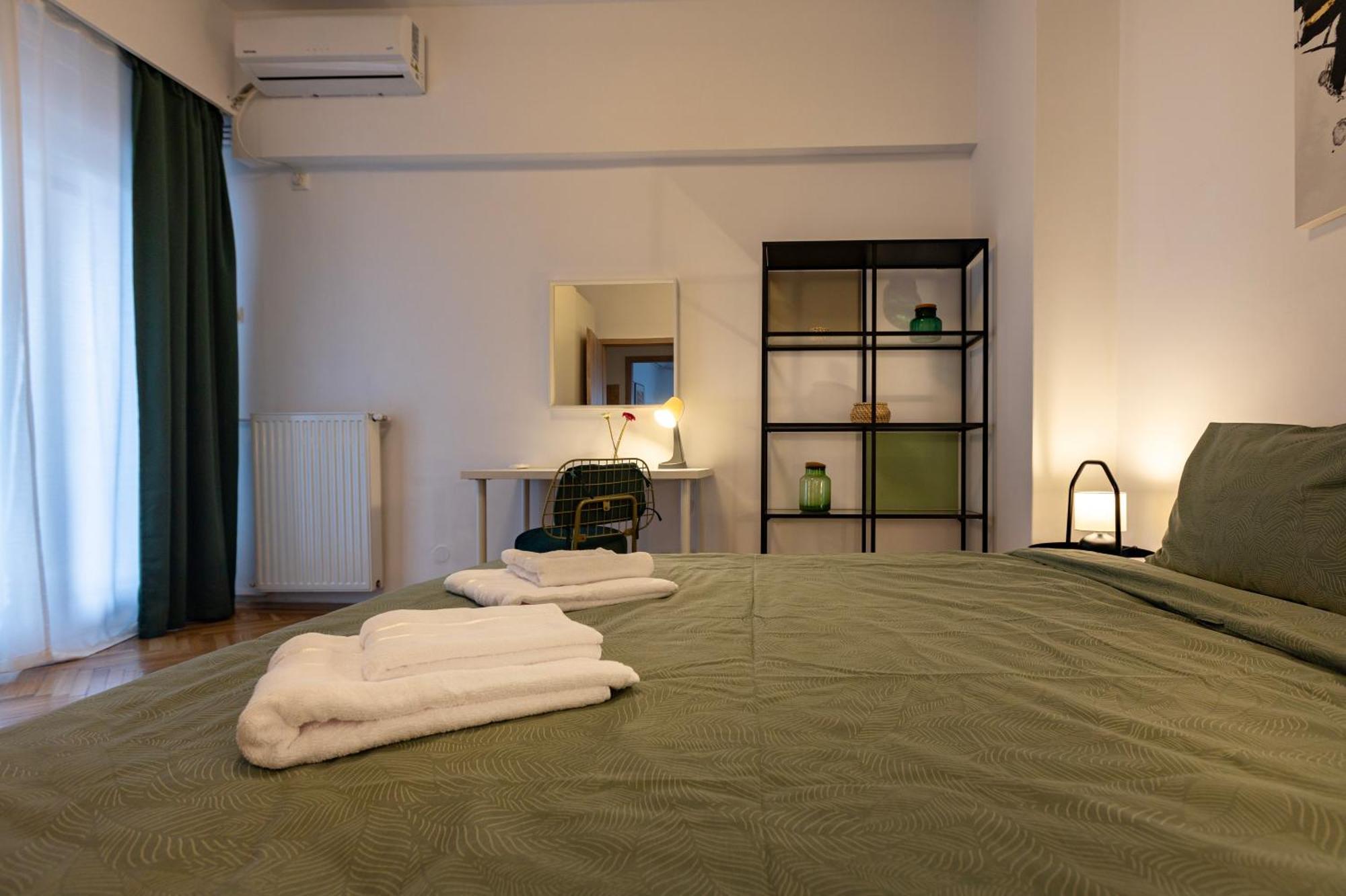Ultracentral Hong Kong 3 Bdrm Apartment Bükreş Dış mekan fotoğraf